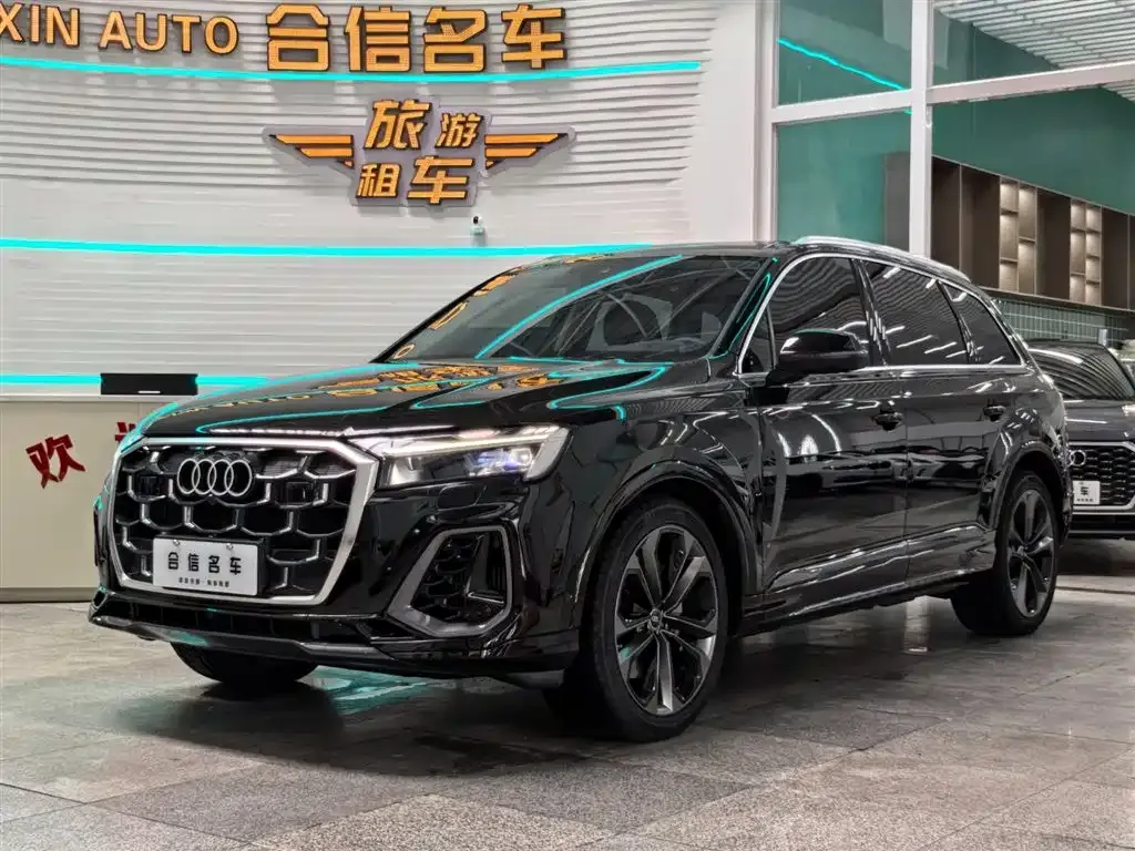 Audi Q7 2025 из CN, фото 1