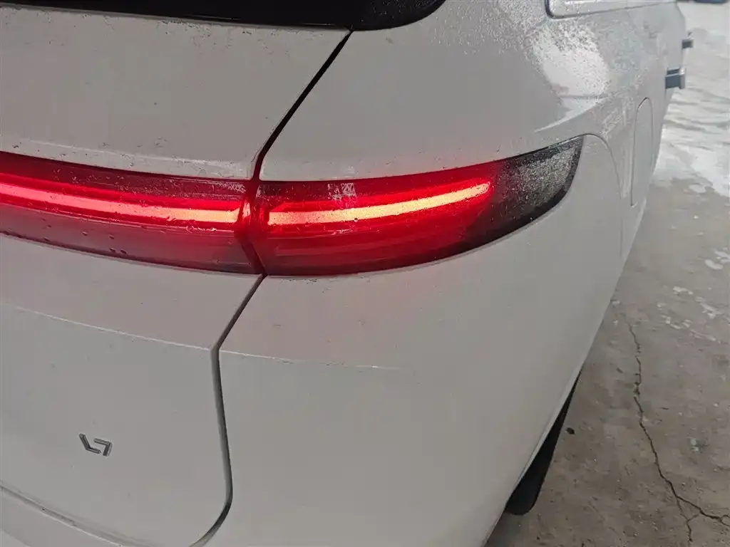 Li Auto L7 2024 из CN, фото 2