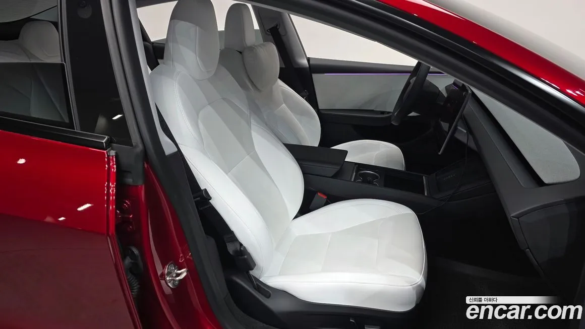 Tesla Model 3 — фото 4