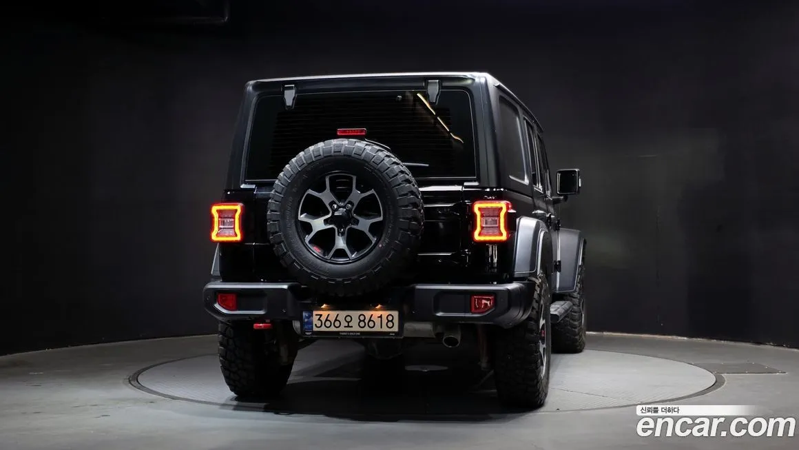 Jeep Wrangler 2023 из KR, фото 2