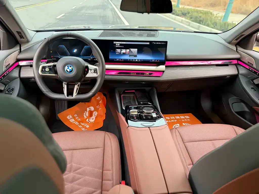 BMW i5 2024 из CN, фото 9
