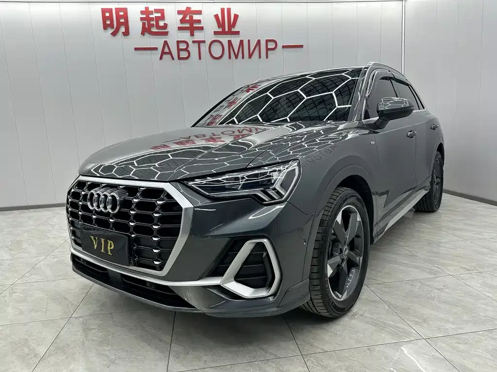 Audi Q3 2022 из CN, фото 1