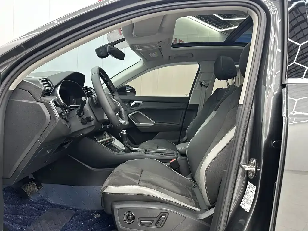 Audi Q3 2022 из CN, фото 4