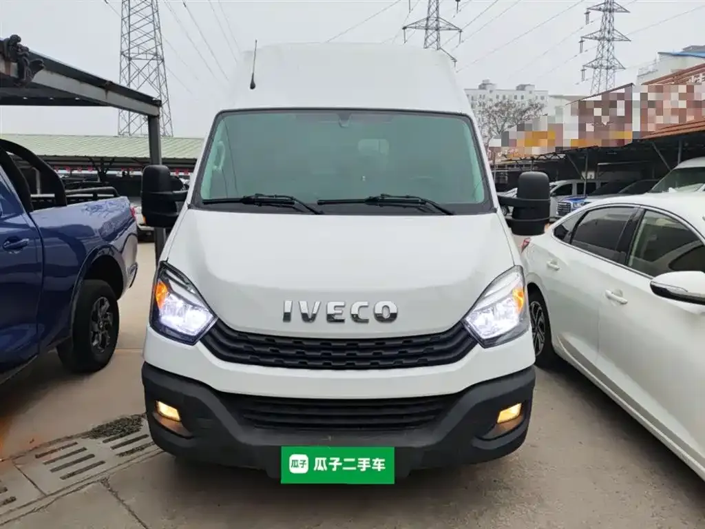 IVECO Ousheng 2021 из CN, фото 5