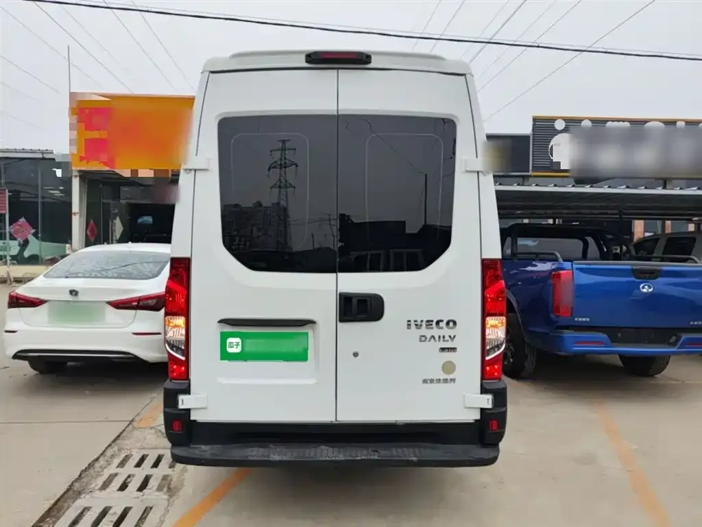 IVECO Ousheng 2021 из CN, фото 8