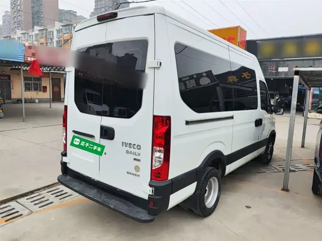 IVECO Ousheng 2021 из CN, фото 7