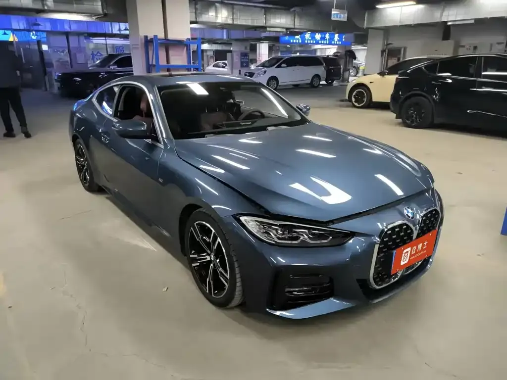 BMW 4 Series 2023 из CN, фото 2