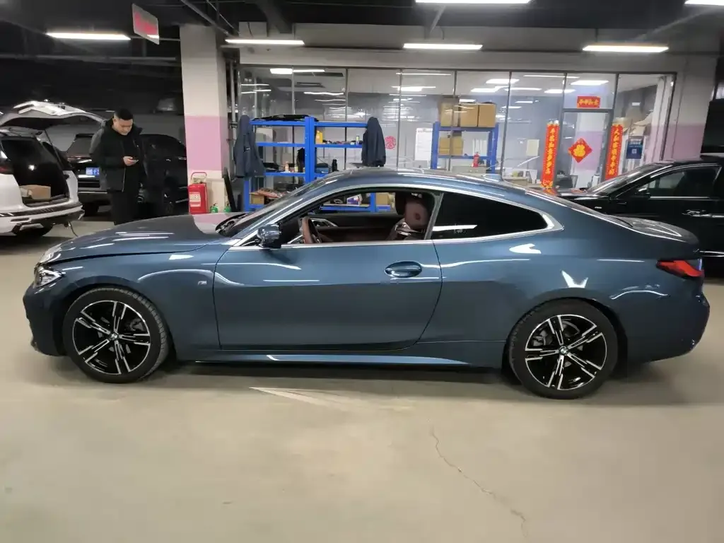 BMW 4 Series 2023 из CN, фото 6