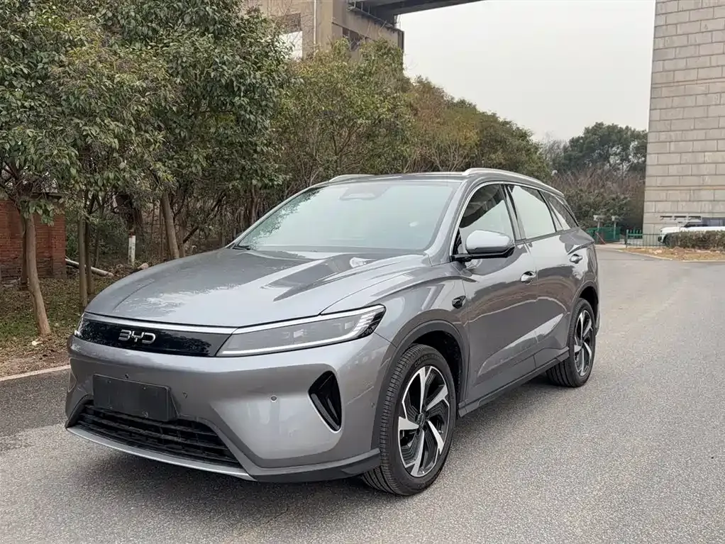 BYD Seal 05 DM-i 2025 из CN, фото 1