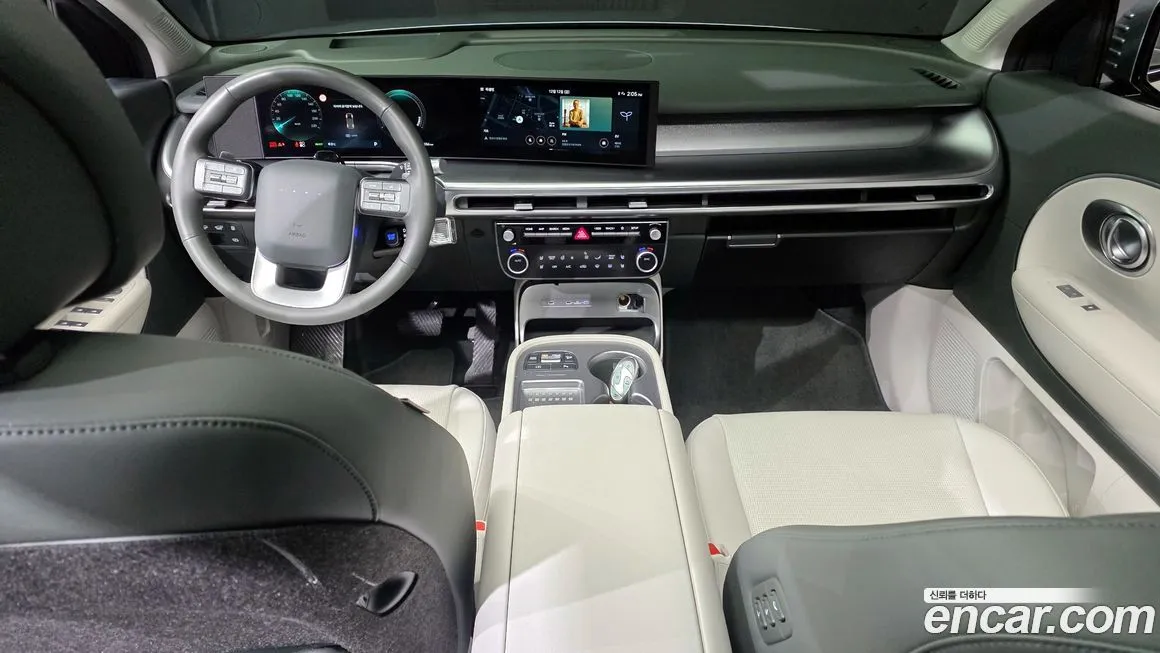 Hyundai Ioniq9 — фото 10