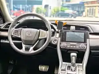 Honda Civic — фото 3