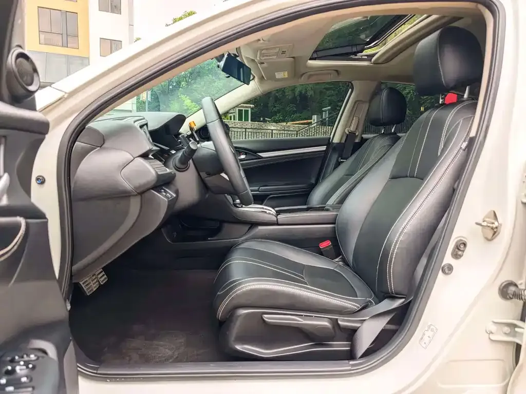 Honda Civic — фото 5