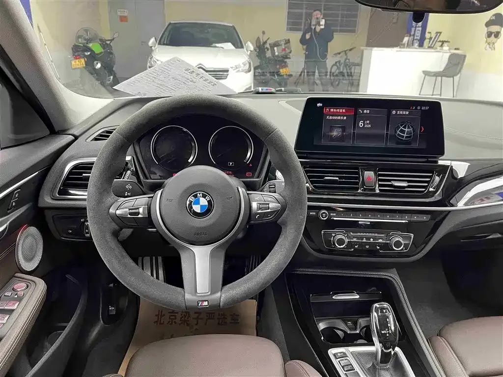 BMW 1 Series 2021 из CN, фото 10