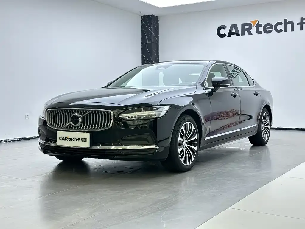 Volvo S90 — фото 1