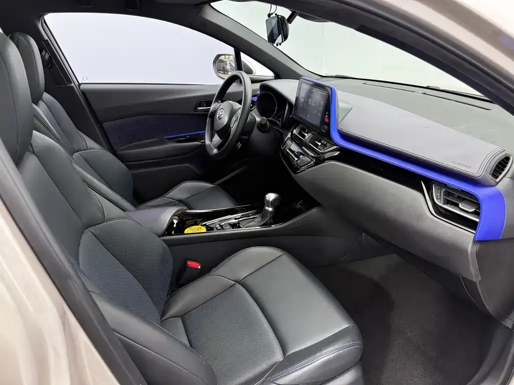 Toyota C-HR 2021 из CN, фото 8