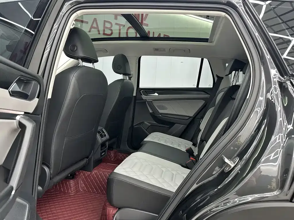 Volkswagen Tayron 2022 из CN, фото 9