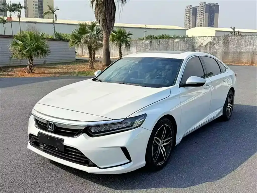 Honda Inspire 2023 из CN, фото 1