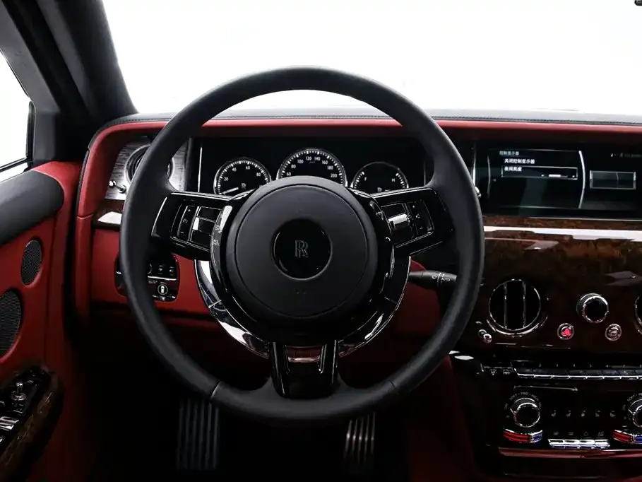 Rolls-Royce Phantom 2022 из CN, фото 6