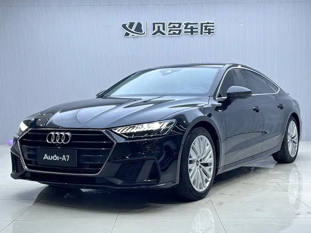 Audi A7 2021 из CN, фото 1