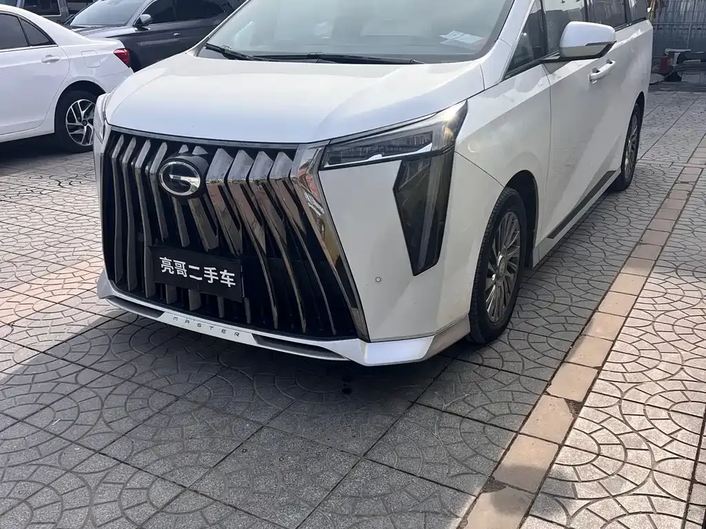 GAC Motor Trumpchi M8 — фото 1