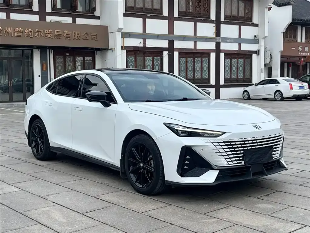 Changan UNI-V 2023 из CN, фото 9