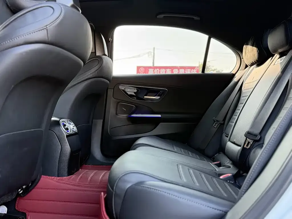 Mercedes-Benz C-Class 2025 из CN, фото 4