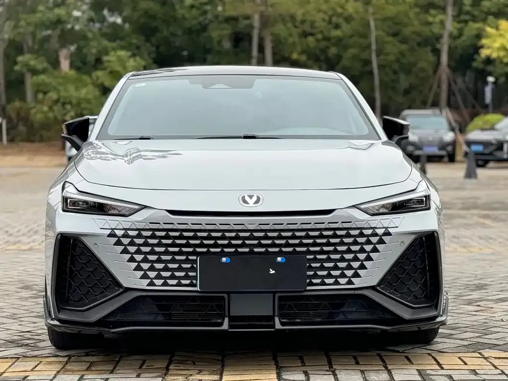 Changan UNI-V 2023 из CN, фото 6