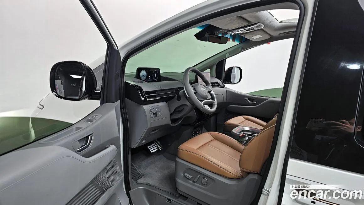Hyundai Staria — фото 6