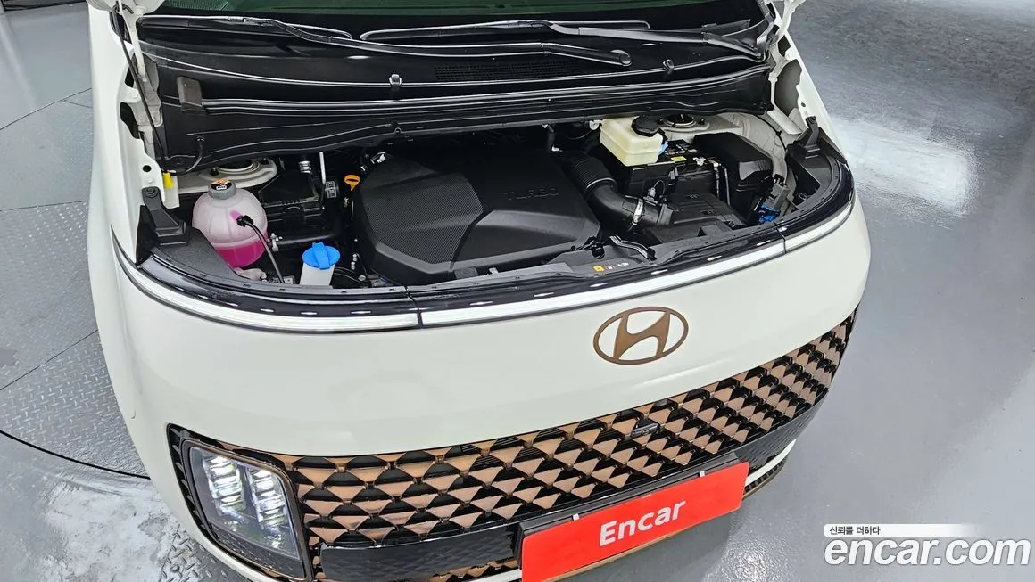 Hyundai Staria — фото 10