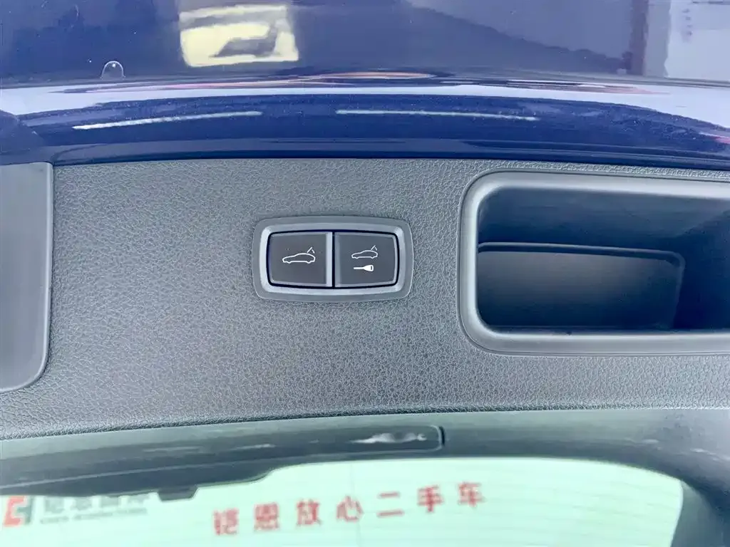 Porsche Macan 2022 из CN, фото 4