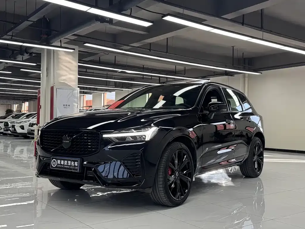 Volvo XC60 2025 из CN, фото 1