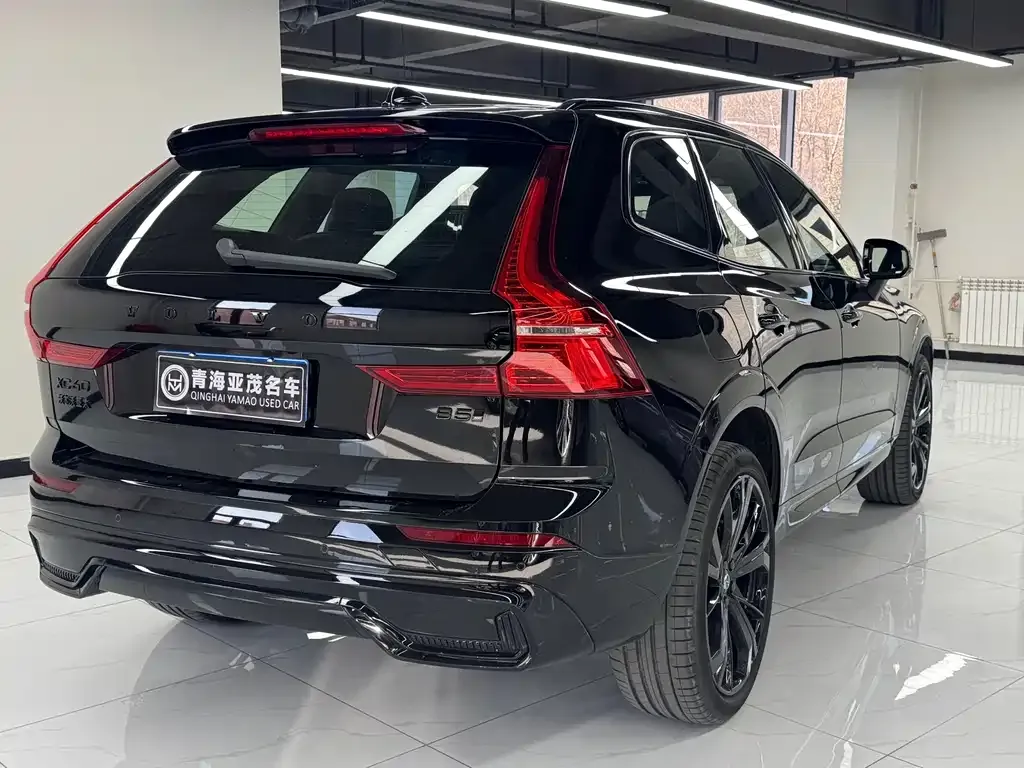 Volvo XC60 2025 из CN, фото 7