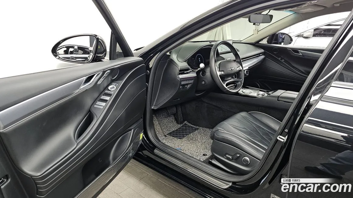 Genesis G80 — фото 10