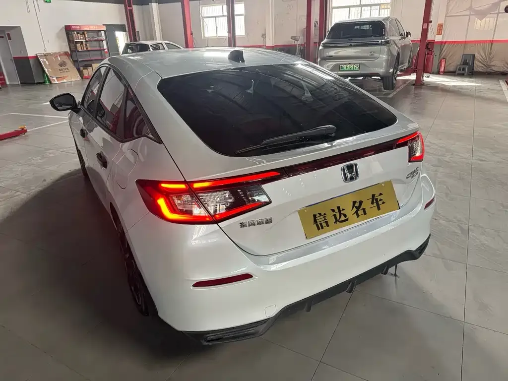 Honda Civic 2025 из CN, фото 3