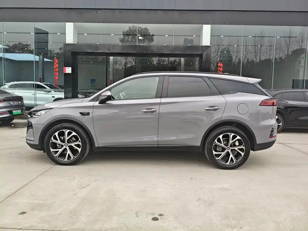BYD Tang New Energy 2025 из CN, фото 5