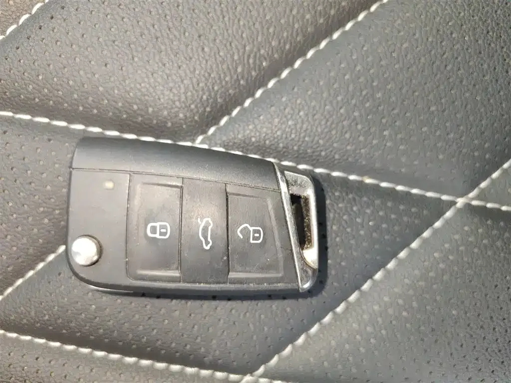 Volkswagen Tiguan L 2023 из CN, фото 9