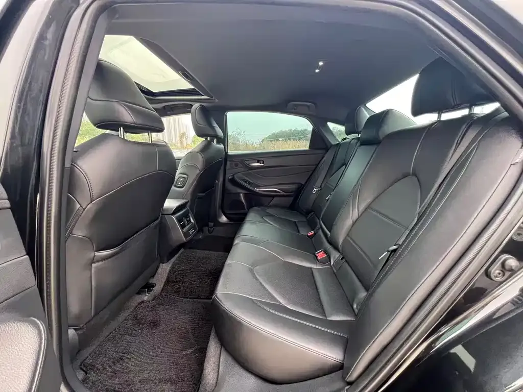Toyota Avalon 2022 из CN, фото 9