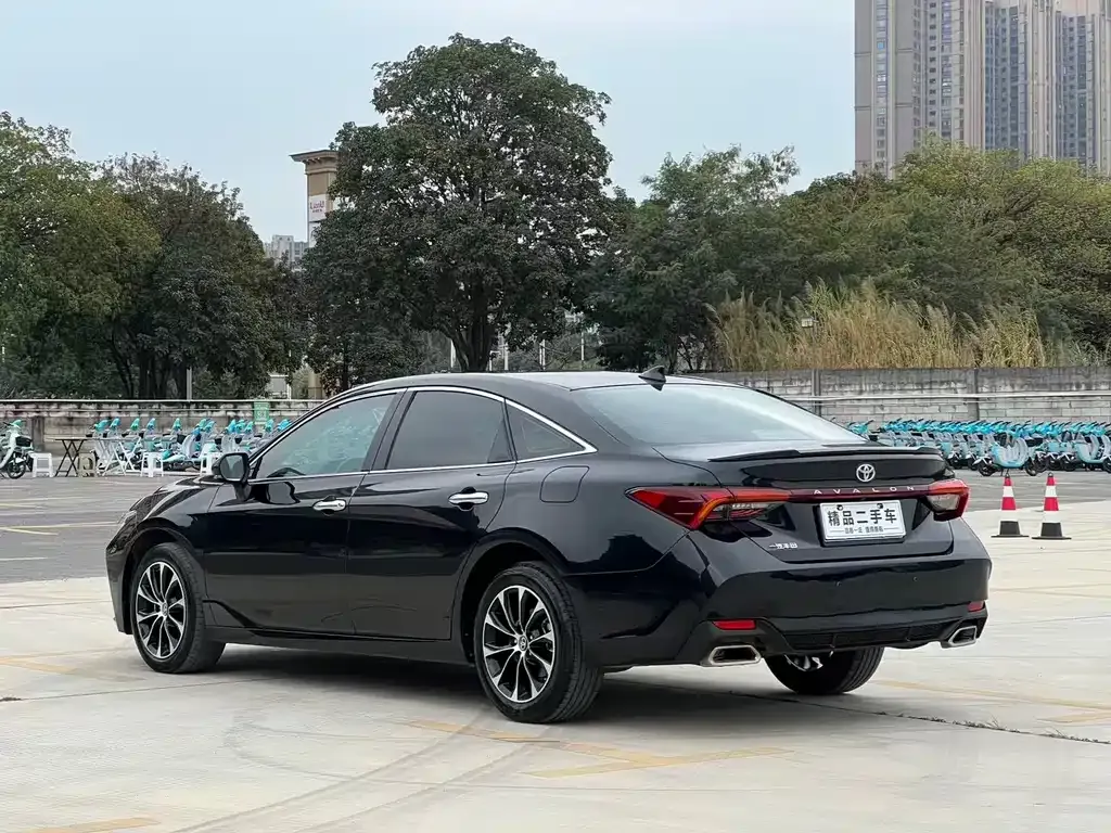 Toyota Avalon 2022 из CN, фото 3