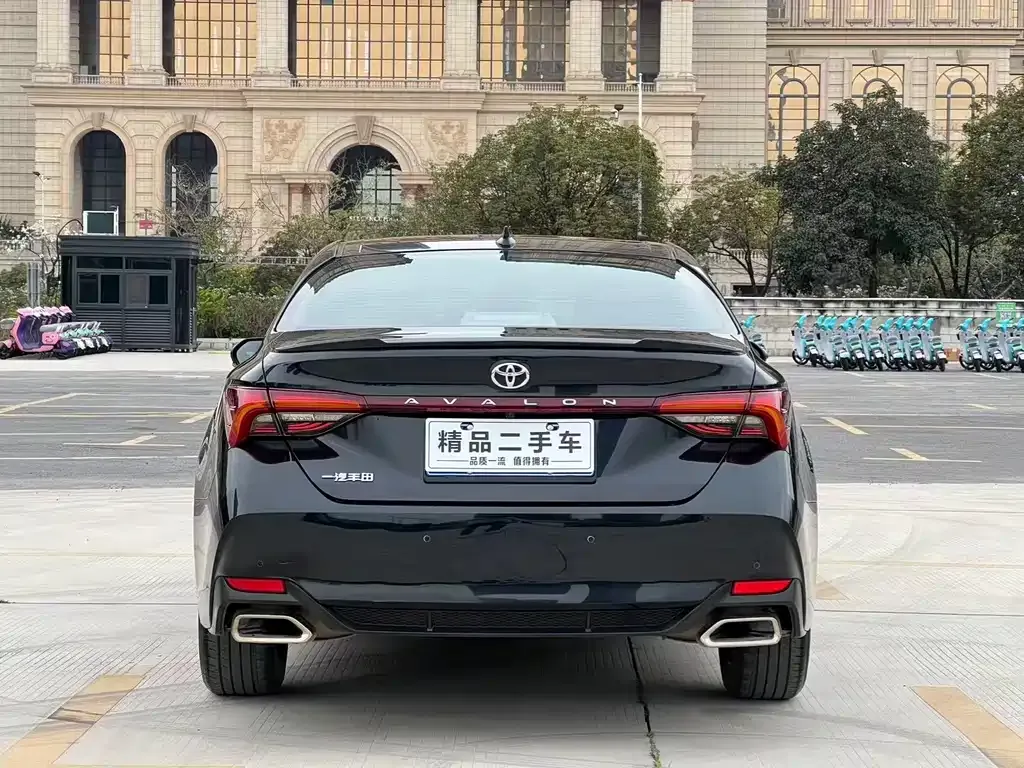Toyota Avalon 2022 из CN, фото 10