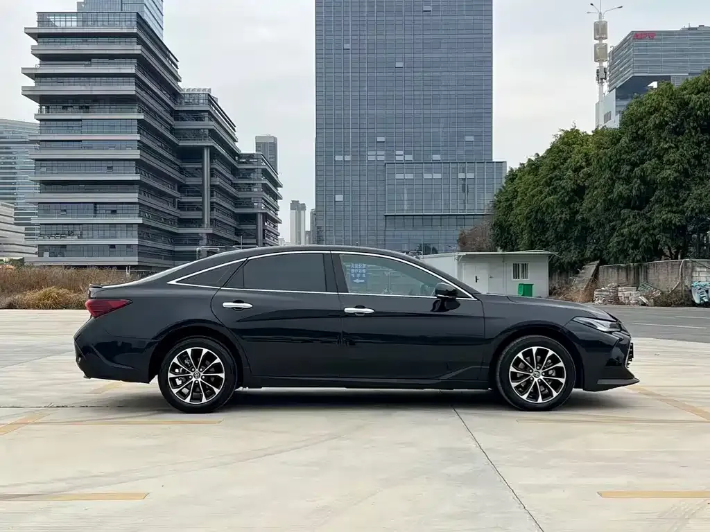 Toyota Avalon 2022 из CN, фото 4
