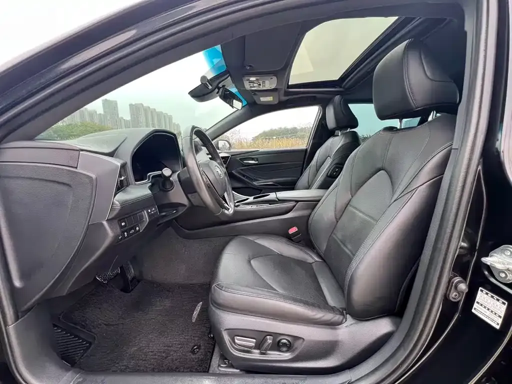 Toyota Avalon 2022 из CN, фото 7