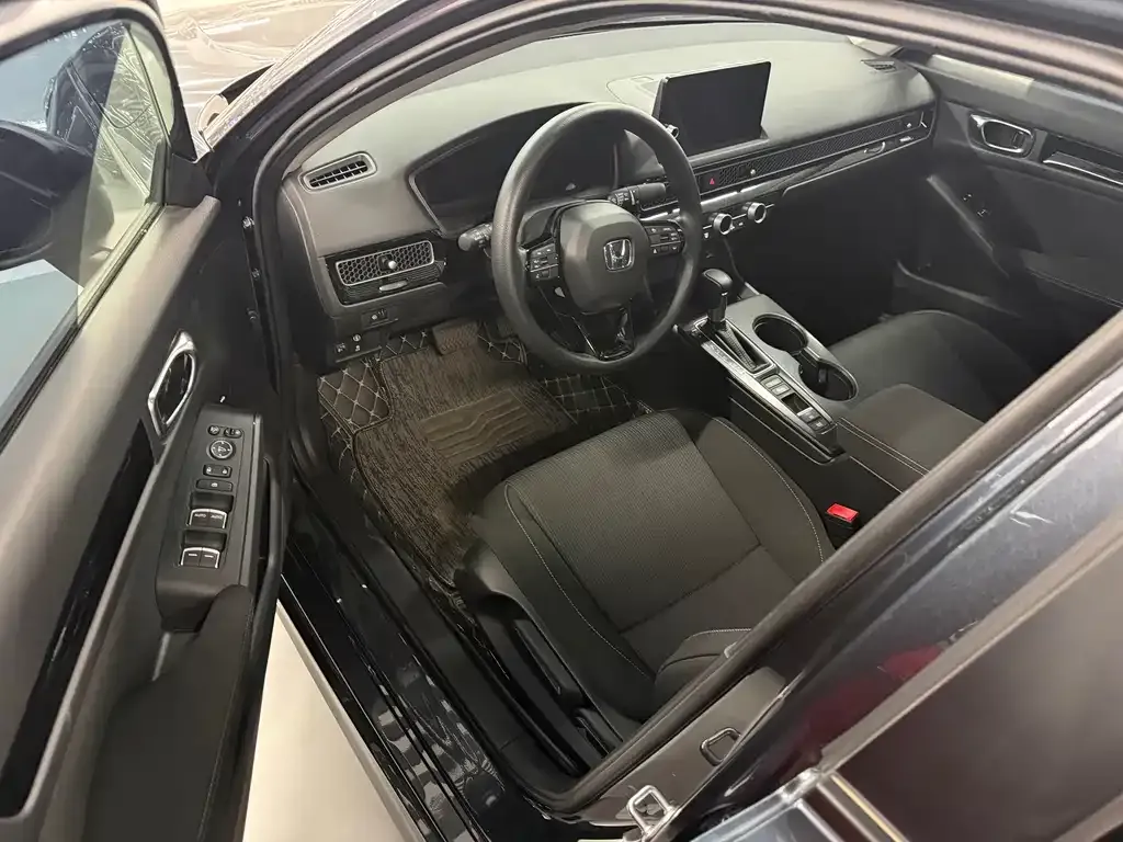 Honda Civic 2024 из CN, фото 9