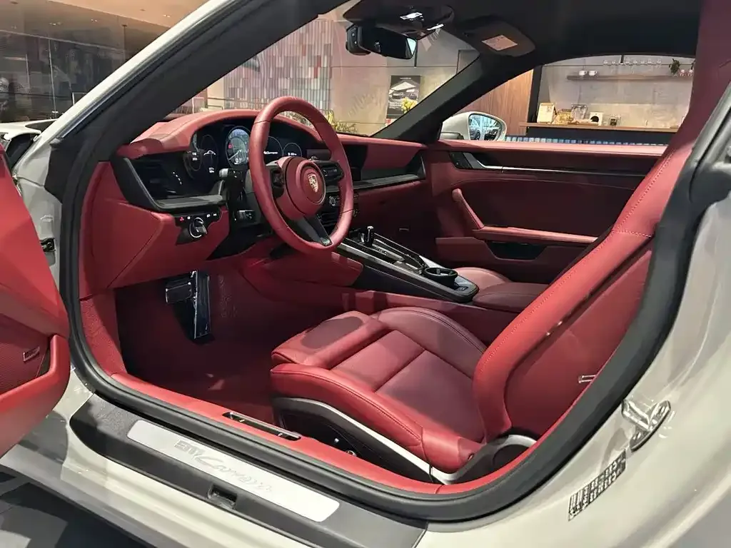 Porsche 911 2024 из CN, фото 7