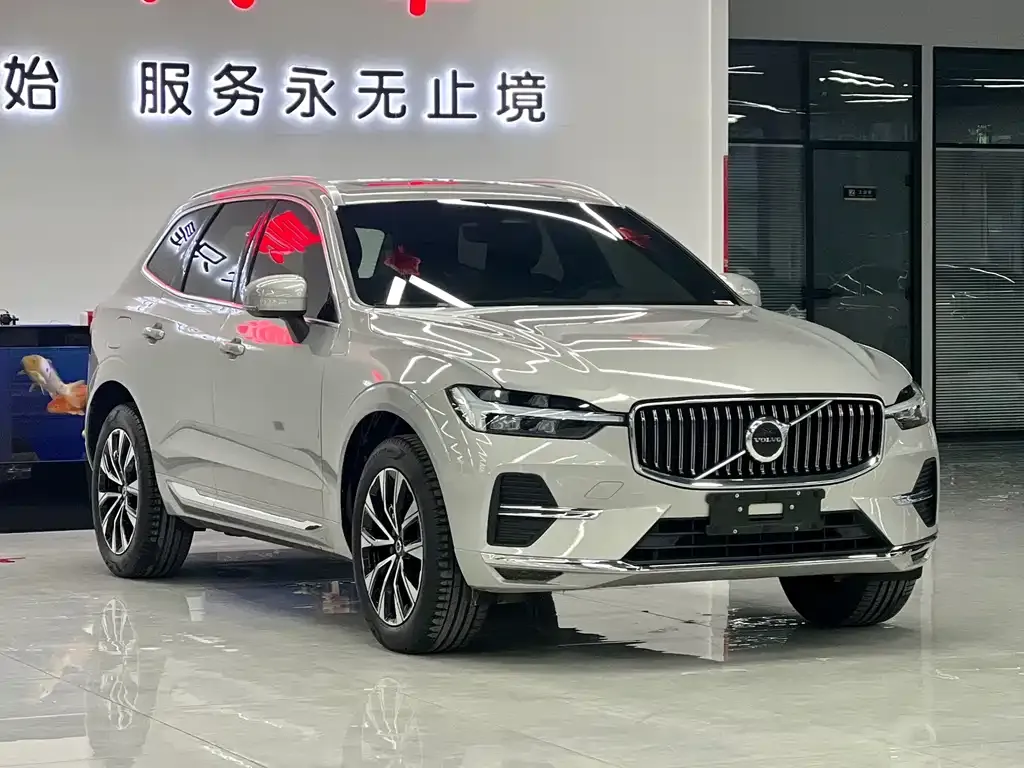 Volvo XC60 2023 из CN, фото 7