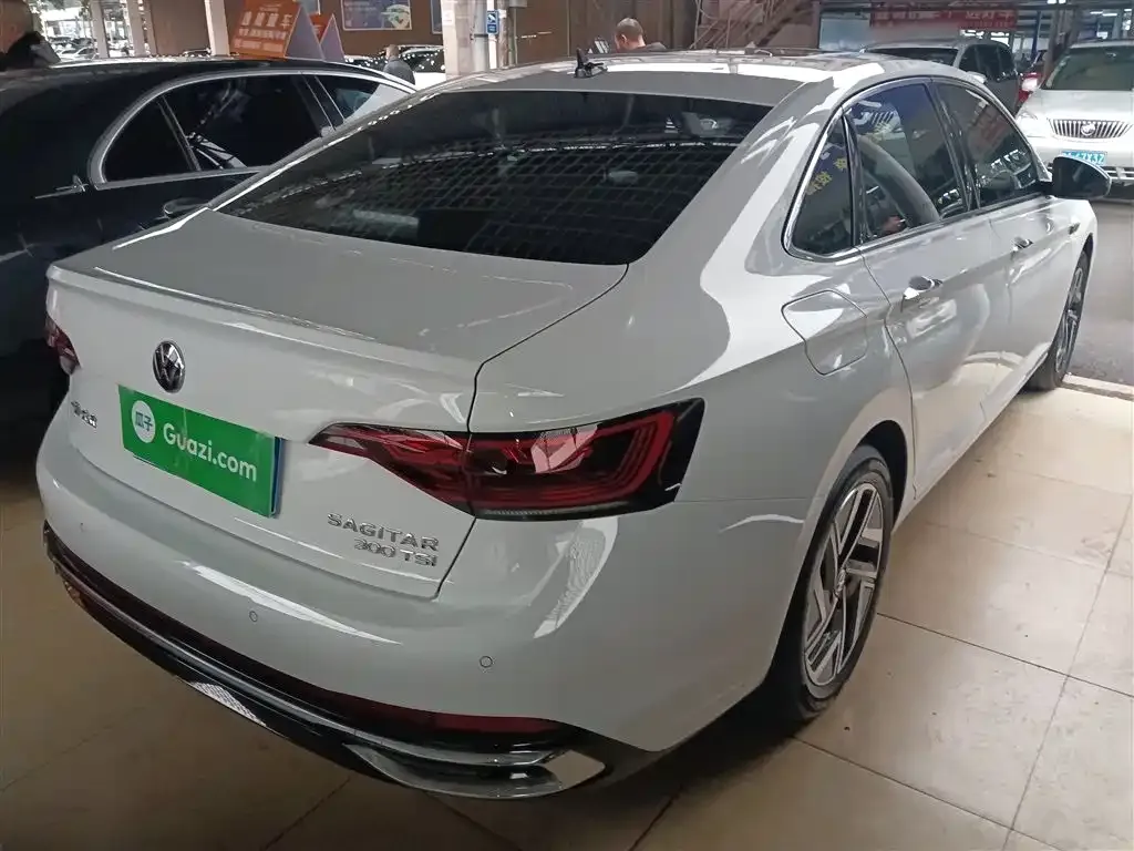 Volkswagen Sagitar 2023 из CN, фото 4