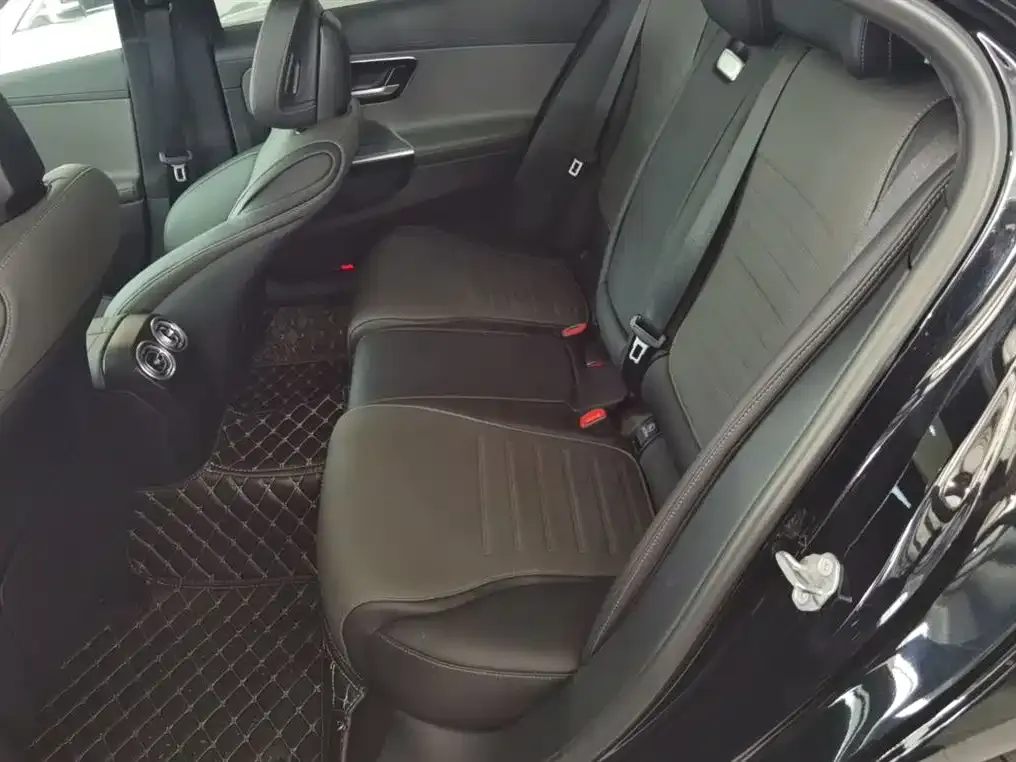 Mercedes-Benz C-Class 2022 из CN, фото 2
