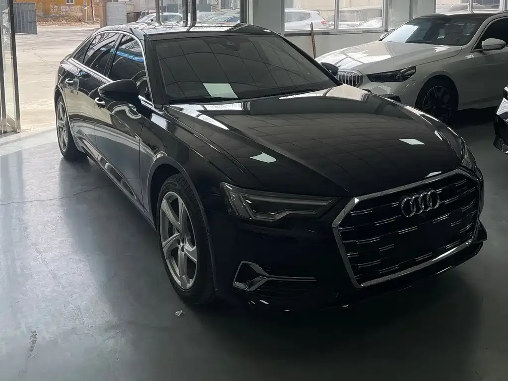 Audi A6L 2024 из CN, фото 1