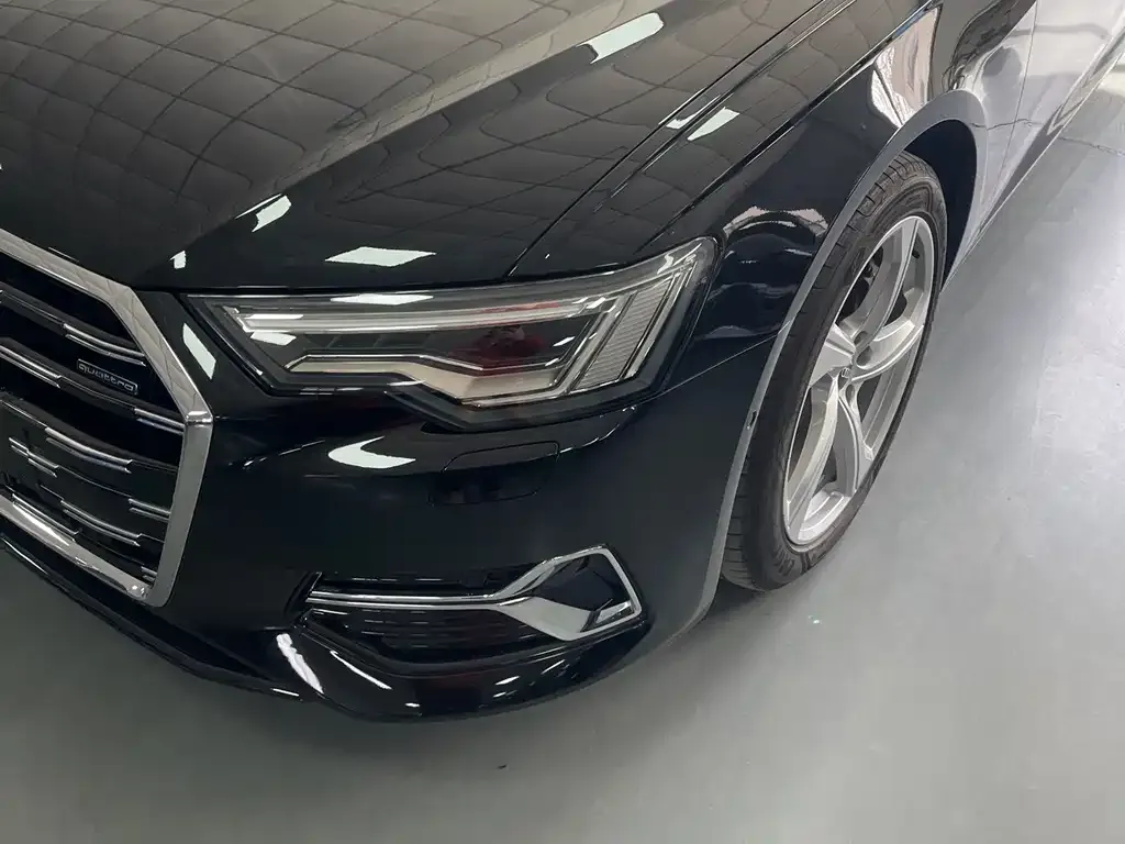 Audi A6L 2024 из CN, фото 6