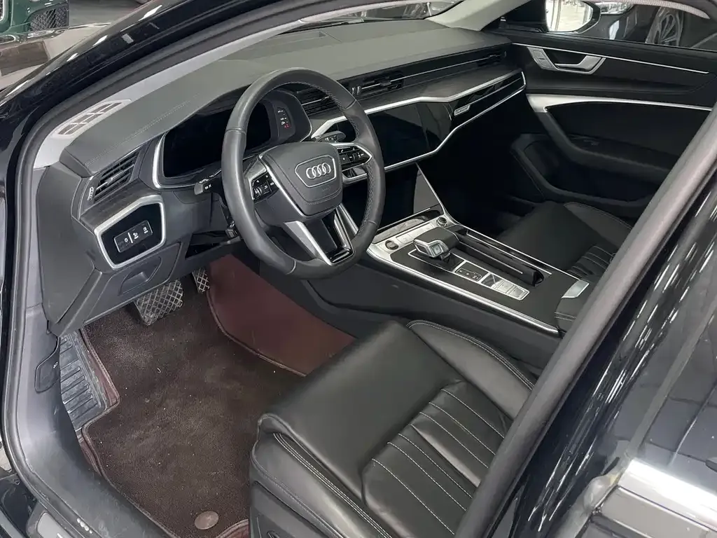Audi A6L 2024 из CN, фото 10