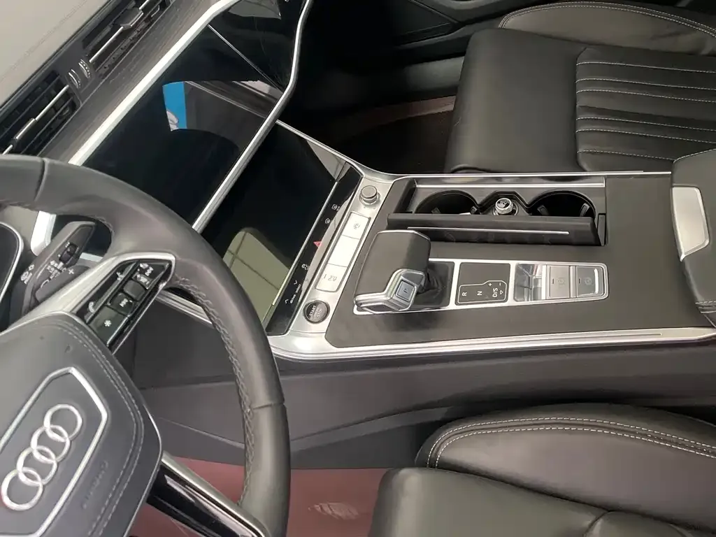 Audi A6L 2024 из CN, фото 7